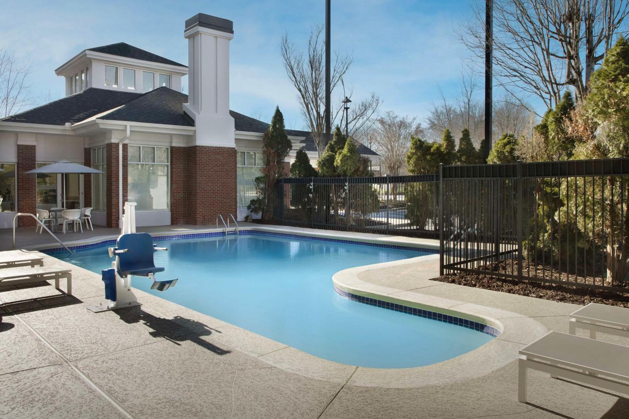 Hilton Garden Inn Atlanta North/Johns Creek Zewnętrze zdjęcie